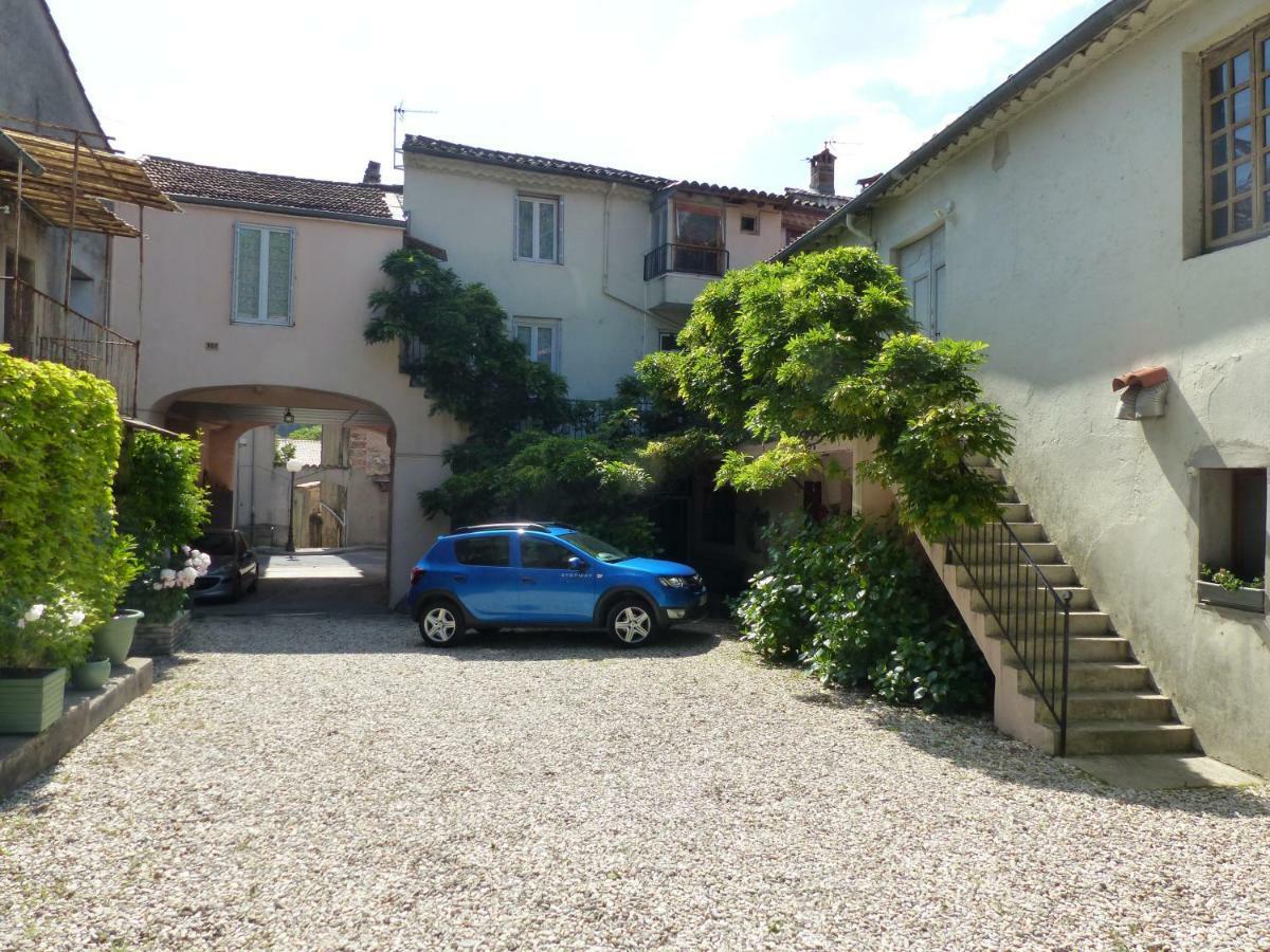 Les Glycines Bed & Breakfast Le Vigan  Dış mekan fotoğraf